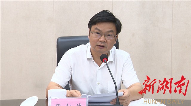 黎春秋:以发展新型村级集体经济,农村人居环境整治为主抓手将乡村振兴