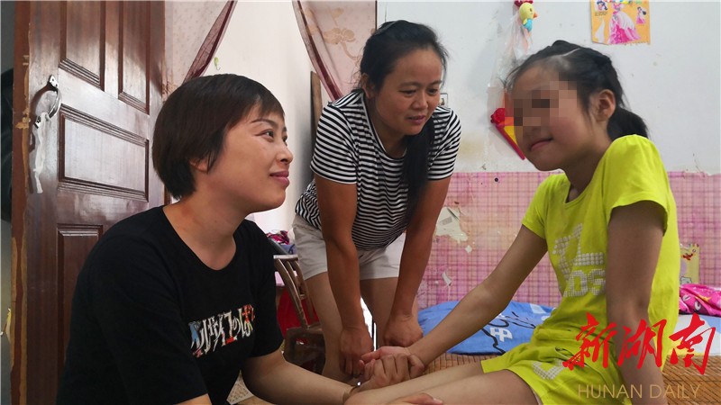 幼小心灵播下爱的种子——武陵区三岔路小学师生热心关爱脑瘫学生的故事