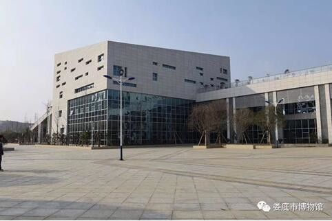 我是娄底市博物馆,创建于1994年,是娄底唯一一座具有标志性,地方