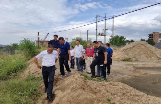 耒阳市总河长李向阳巡河:坚决守住环境保护核心底线