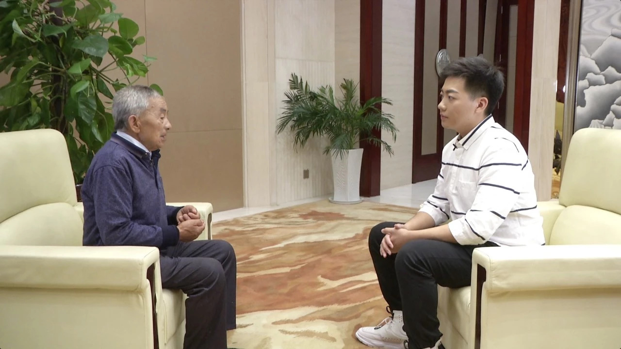 40人对话40年黄大发为有天渠活水来