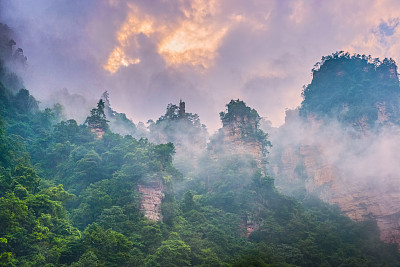 《岩上光阴》丨梁瑞郴：湘西大山的空谷之音