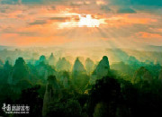 Scenery of Wanfo Mountain in Hunan