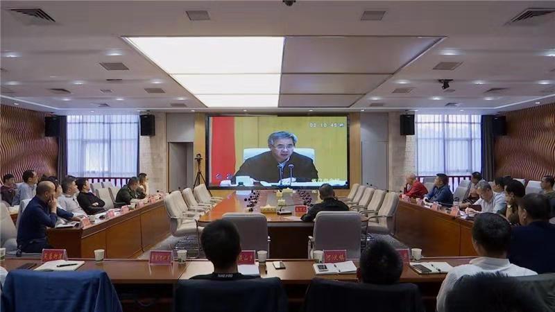 武陵区组织收看全国、省、市非洲猪瘟防控工作电视电话会议