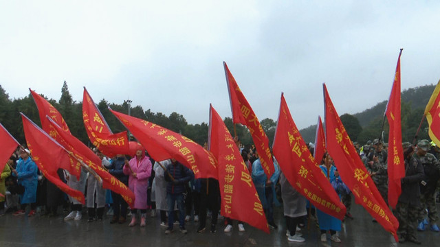 湘潭大学“红色之旅”徒步韶山行圆满落幕