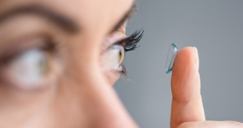 眼睛“创可贴” ——澳研发新型隐形眼镜可修复眼睛