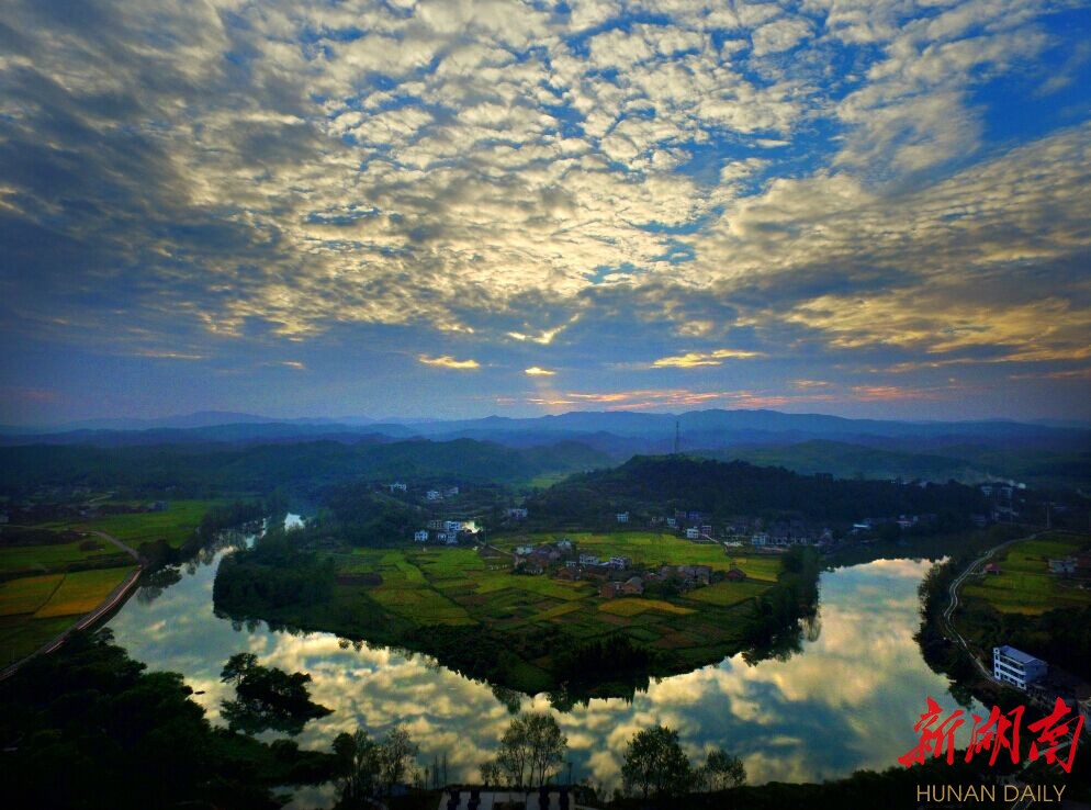 西河风光似画廊
