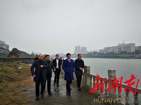 刘事青巡河：持续深化一河一警长制度守护一江碧水