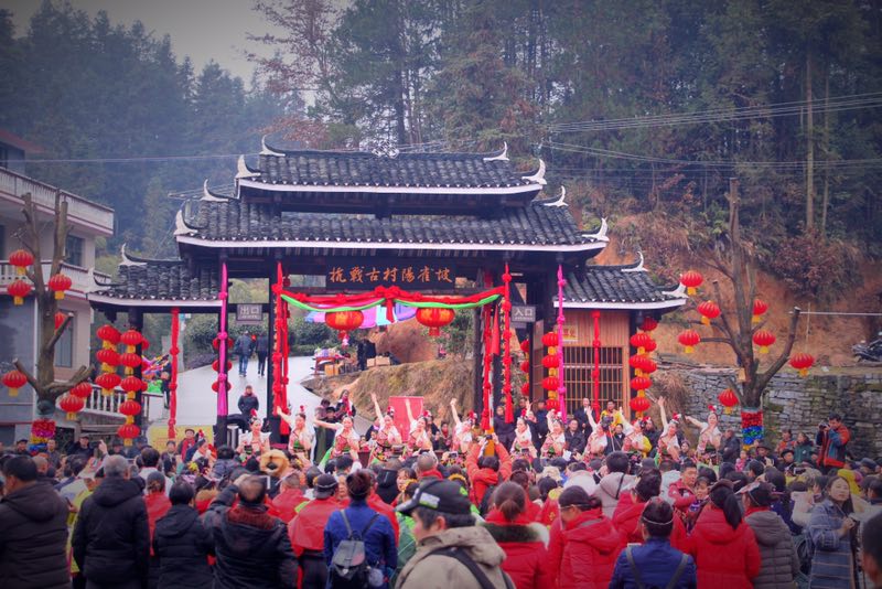 欢乐中国节 雪峰“腊八香”