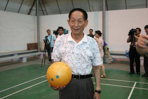 省排协换届选举  袁隆平连任荣誉主席