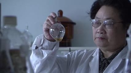 BBC短片：20世纪最伟大的科学家之一——屠呦呦