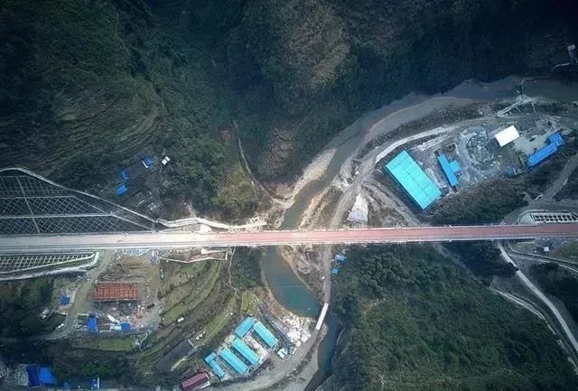 黔张常铁路今年试运行! - 张家界 - 新湖南