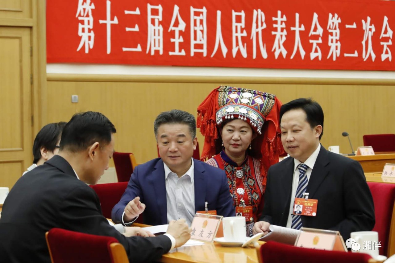 十天半时间湖南代表团都在全国两会忙啥大数据告诉你
