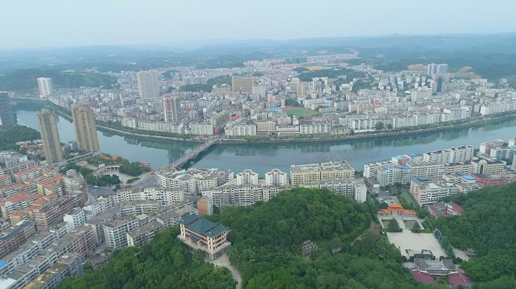 永兴县便江街道聚力“三个三”推进城市管理