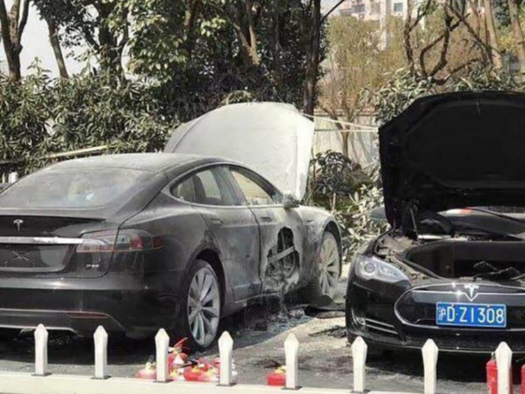 存隐患？特斯拉外包充电桩安装引关注
