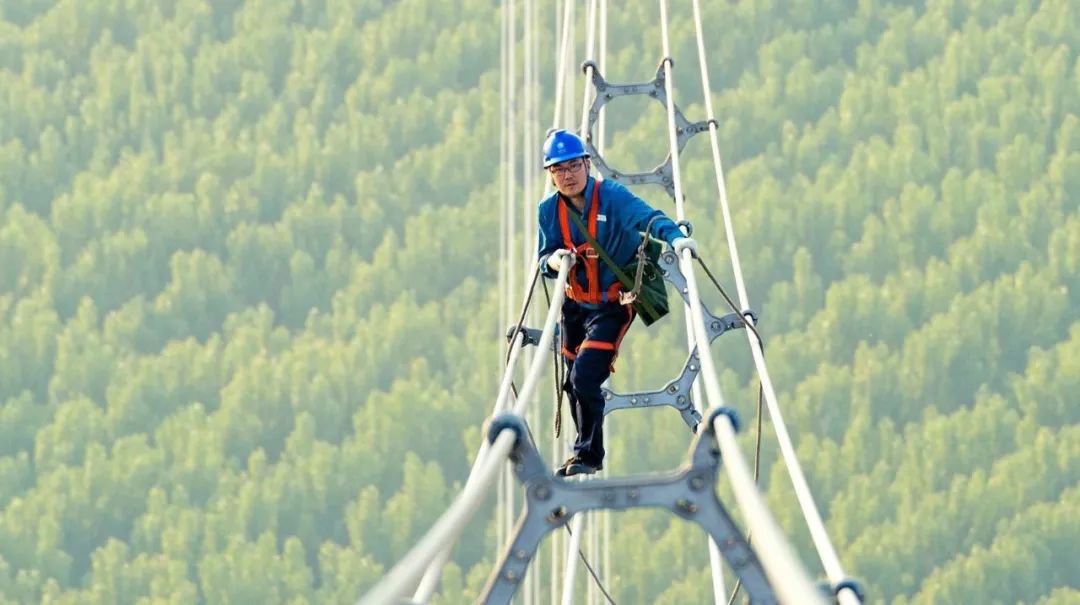 爬个塔叫事儿吗