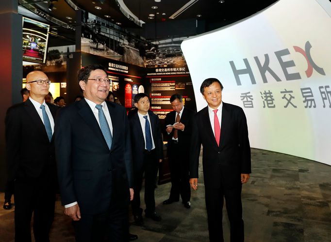 杜家毫与李小加座谈：推动湘企赴港上市