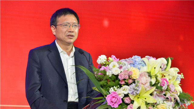 140多位中外知名微小说家齐聚武陵“过节”