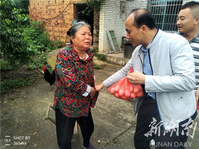 一袋土鸡蛋背后的脱贫攻坚行动