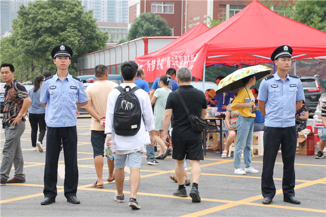 高考进行时，场外的助力与守候——湖南警察学院治安学生大队侧记