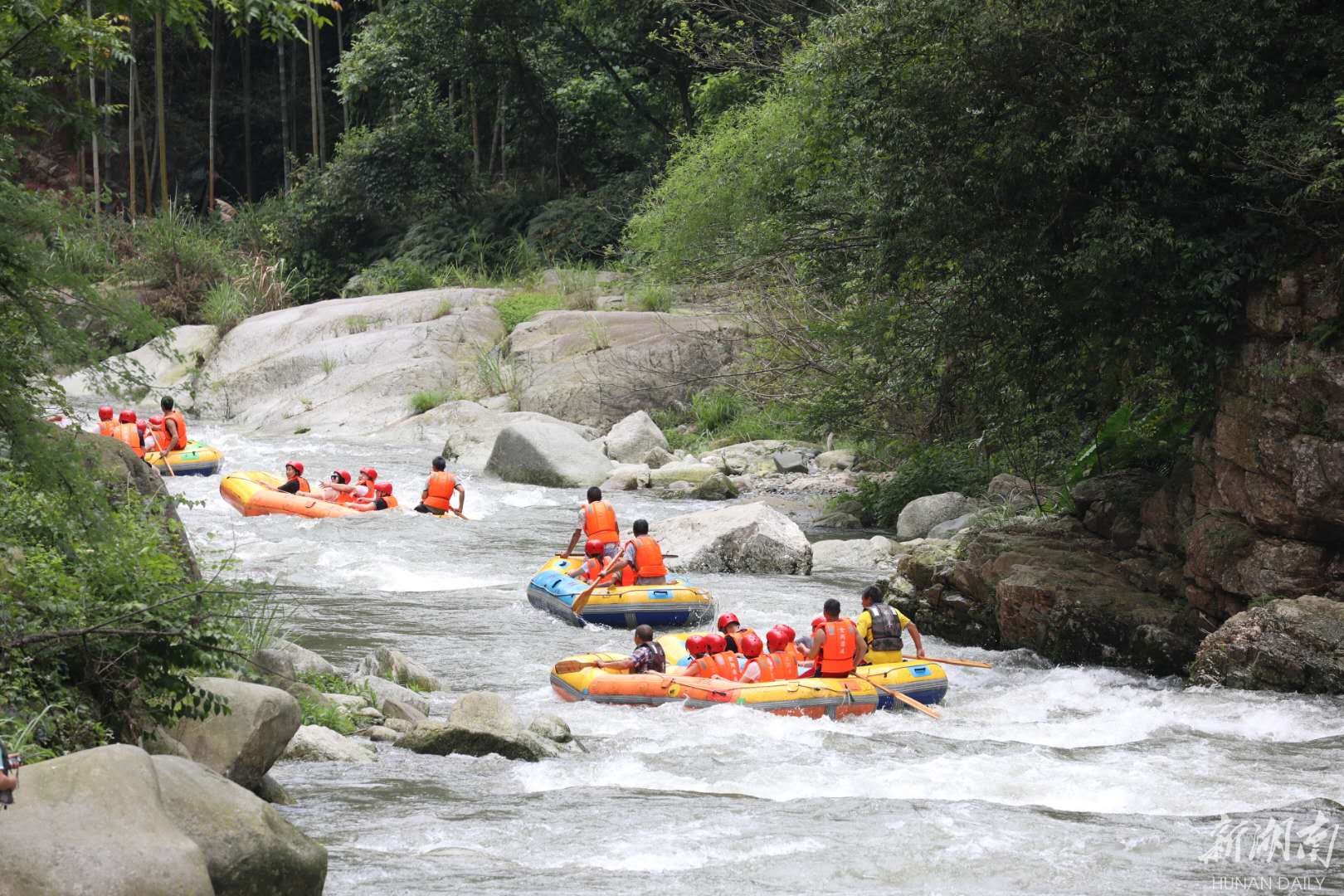 直播回顾|清凉一夏 相约"亚洲第一漂"——金洞漂流激情开漂啦!