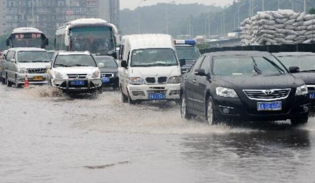 长沙遭入汛以来最强降雨 天心暮云紧急转移150余人