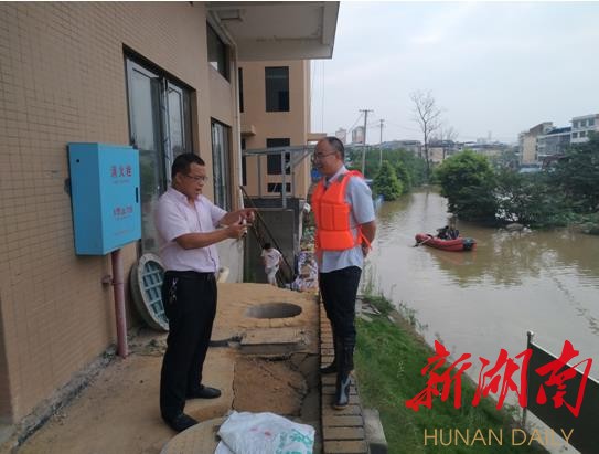 北塔区新滩镇:不畏风雨勇担当 守护一方保安康