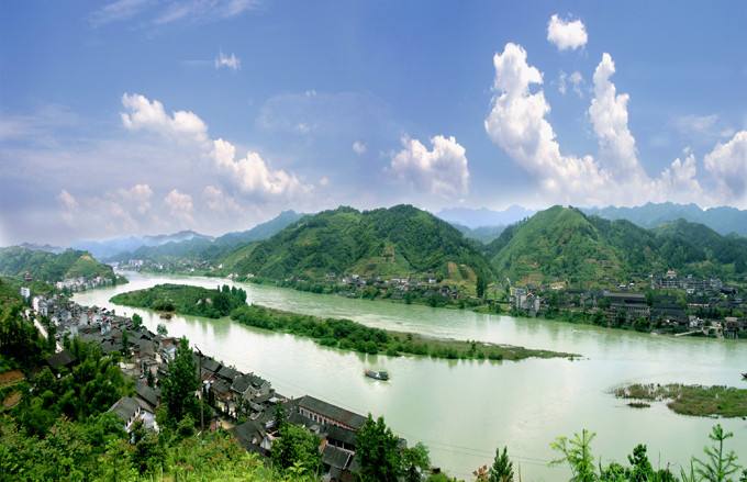 千古平江向西流