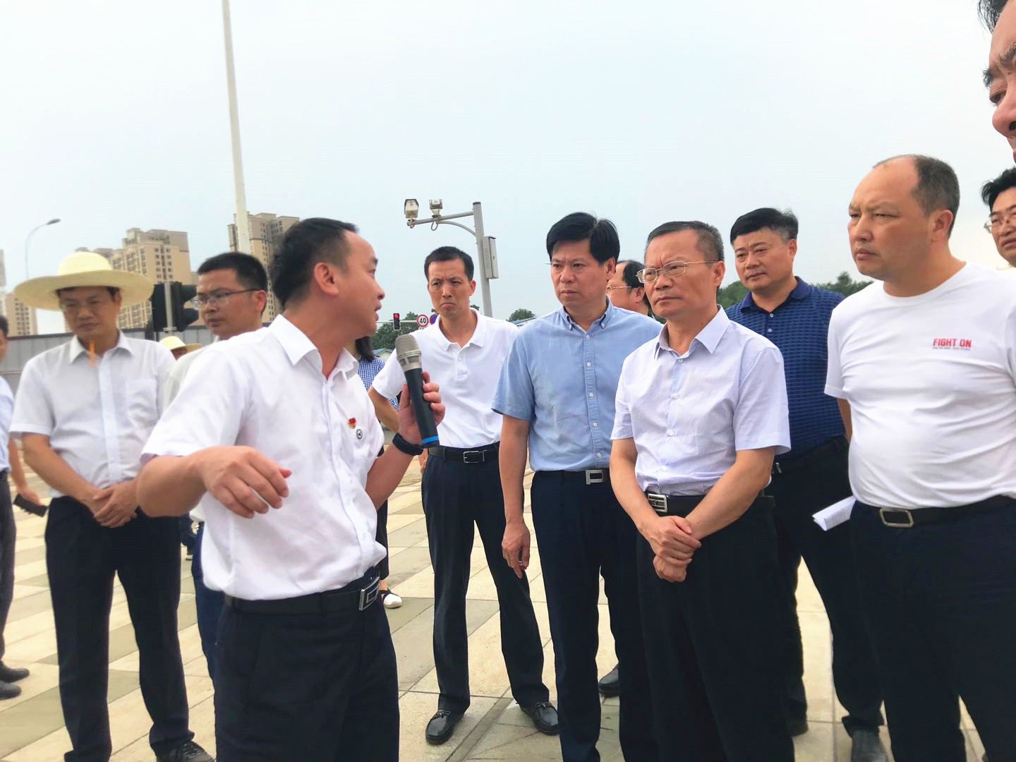 加快项目推进 彰显省会担当 胡忠雄调研“三干两轨”项目建设工作