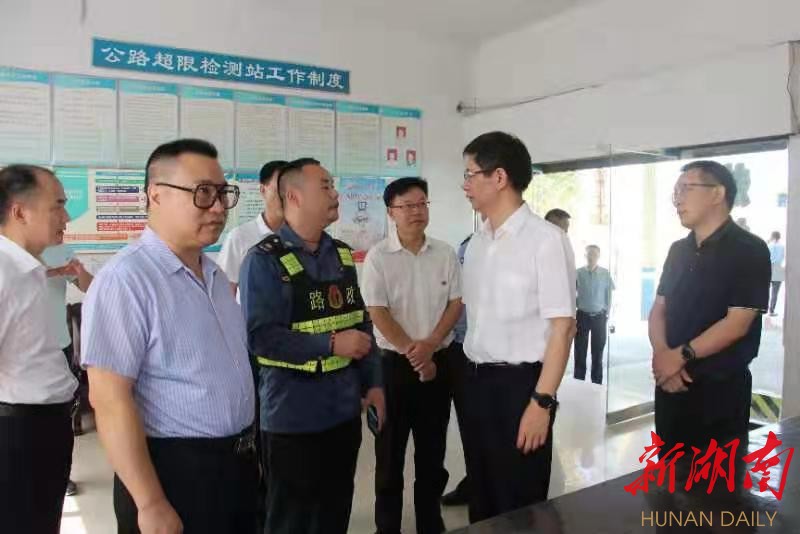刘事青到邵阳县检查安全生产工作：把责任压实到一线 把工作落实到细节