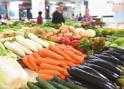 国庆节前长沙农副产品购销两旺 菜价降幅明显 肉价高位趋稳