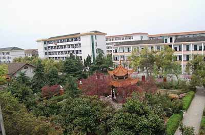 三中的独特韵味