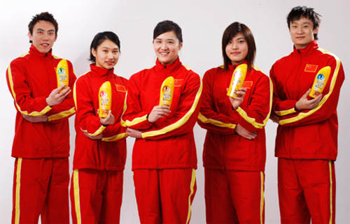 中国游泳队亮出新年愿望：东京奥运会力争最高领奖台