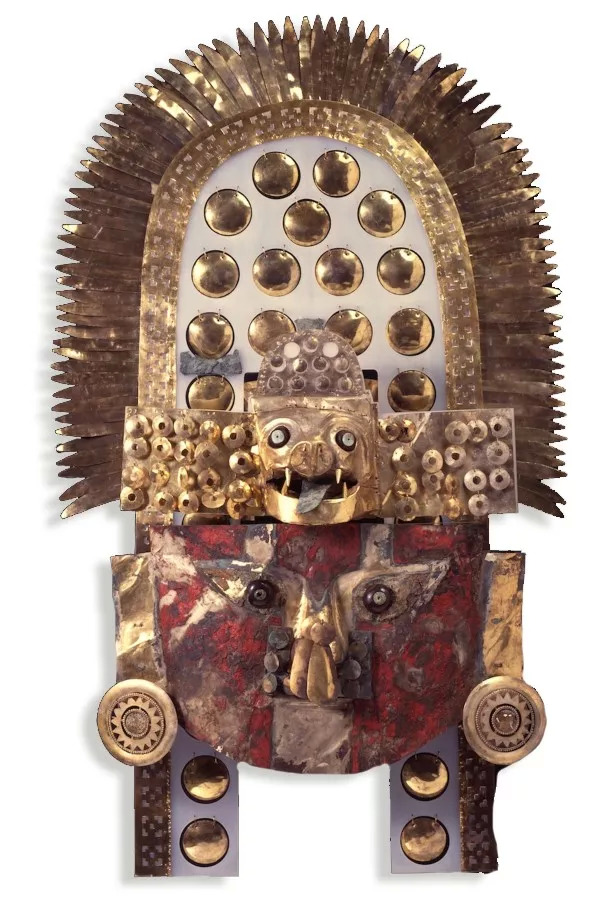 黄金面具 (西坎文化 750-1375年)      秘鲁西坎国家博物馆藏