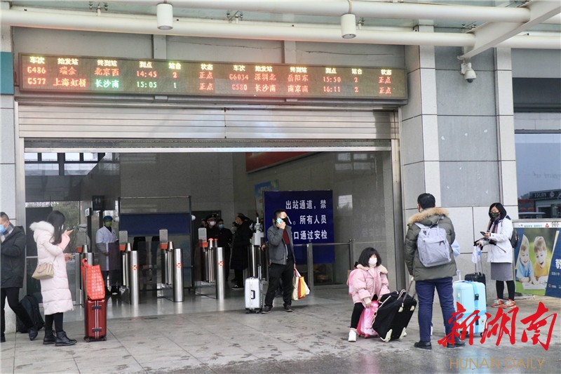 直击汨罗高铁站,防控疫情的第一道防线