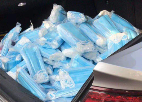 冬日的暖流！1500个口罩免费发放给群众