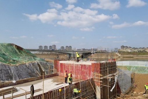 项目复工 企业复产 长沙重点项目建设、园区企业进入复工 复产阶段