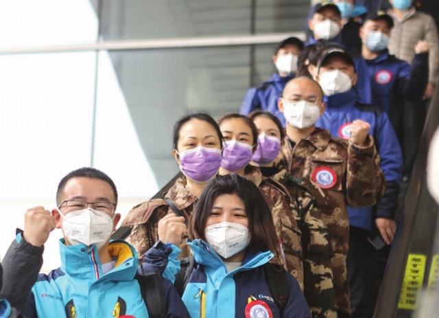 湖南第三批国家中医医疗队40名医护人员启程出征武汉抗疫最前线