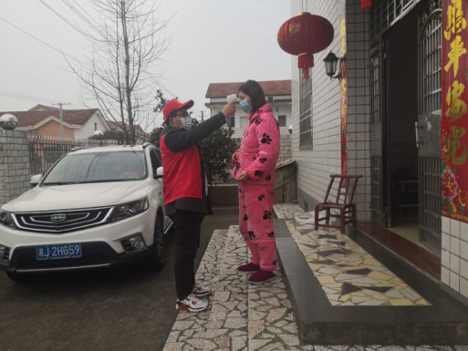 千里返湘战疫情 一线奋战誓入党