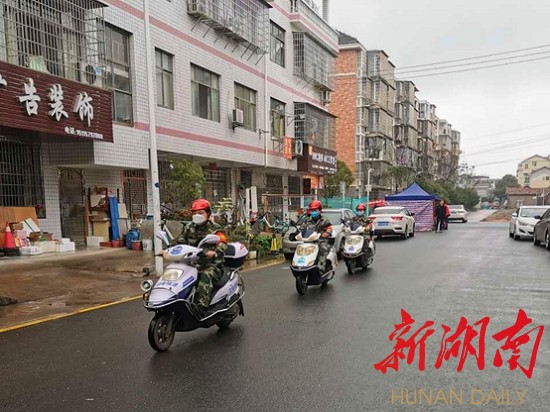 武陵“轻骑” 巡防战“疫”