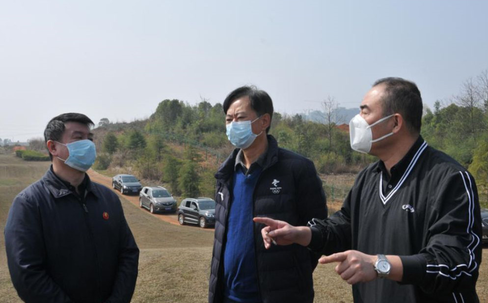省体育局党组书记、局长李舜在湘潭经开区调研