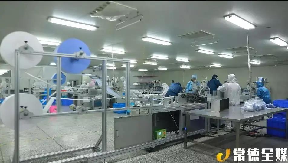 日产量最高可达100万只！常德这家企业引进9条口罩生产线