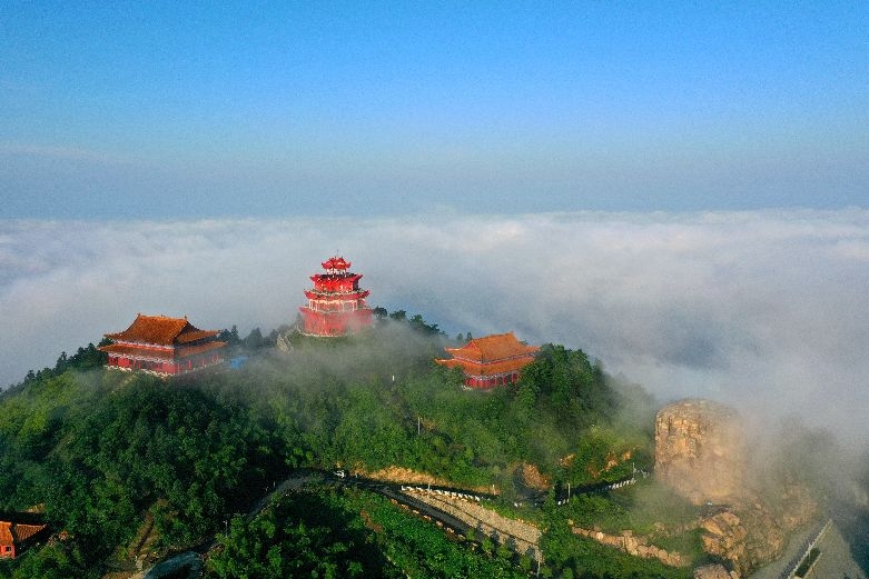 常德太陽山雲海